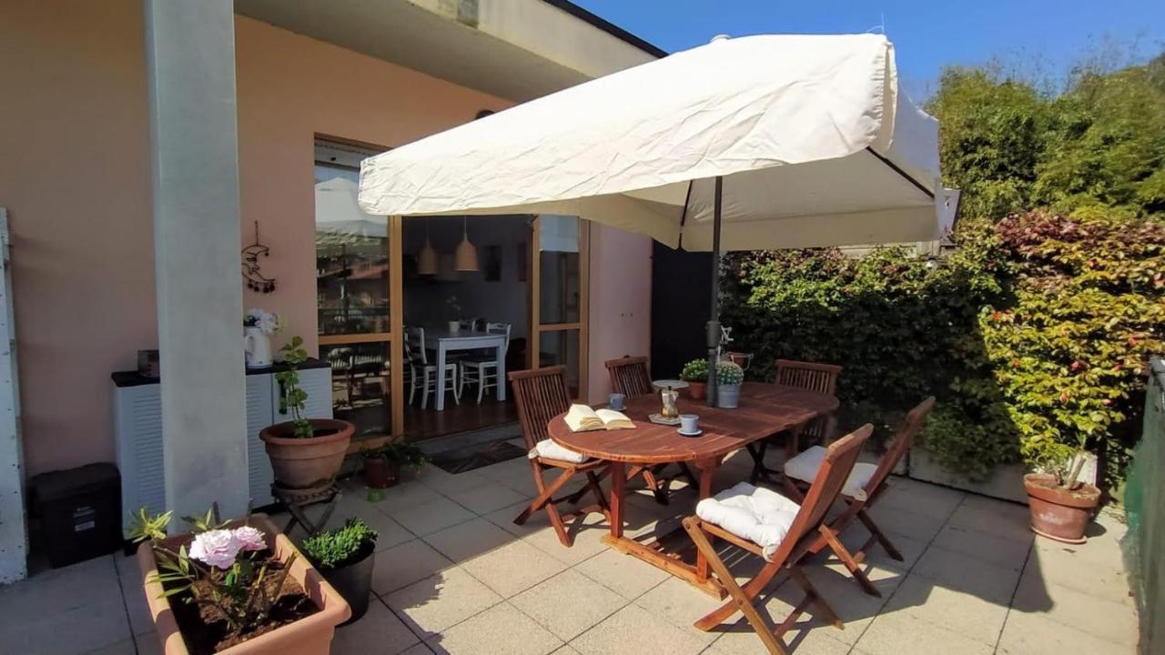 Appartamento La Terrazza Di Dora Menaggio Eksteriør bilde